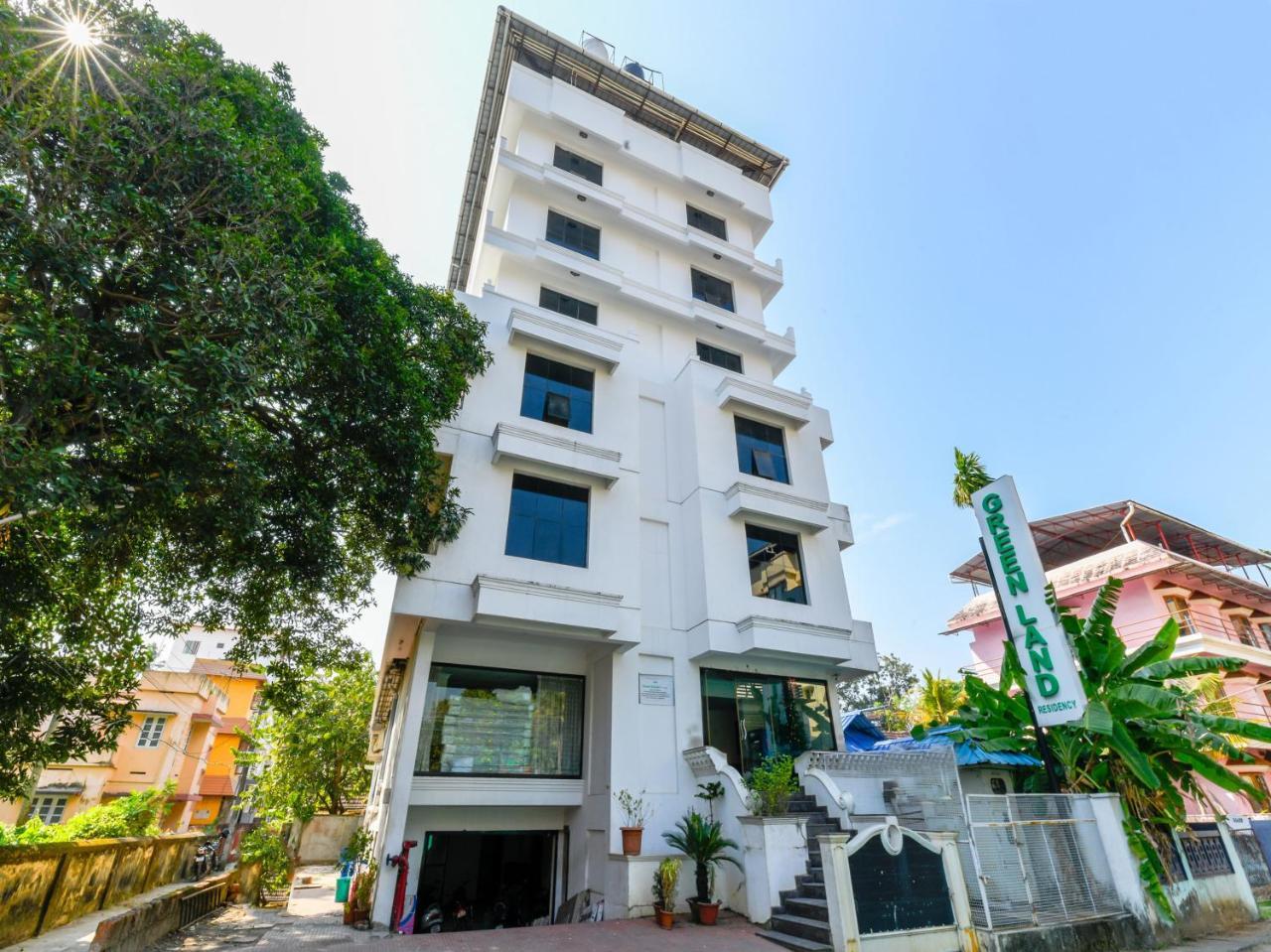 Oyo 11309 Hotel Green Land Residency Kochi Exteriér fotografie