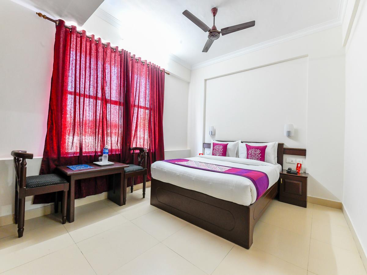 Oyo 11309 Hotel Green Land Residency Kochi Exteriér fotografie