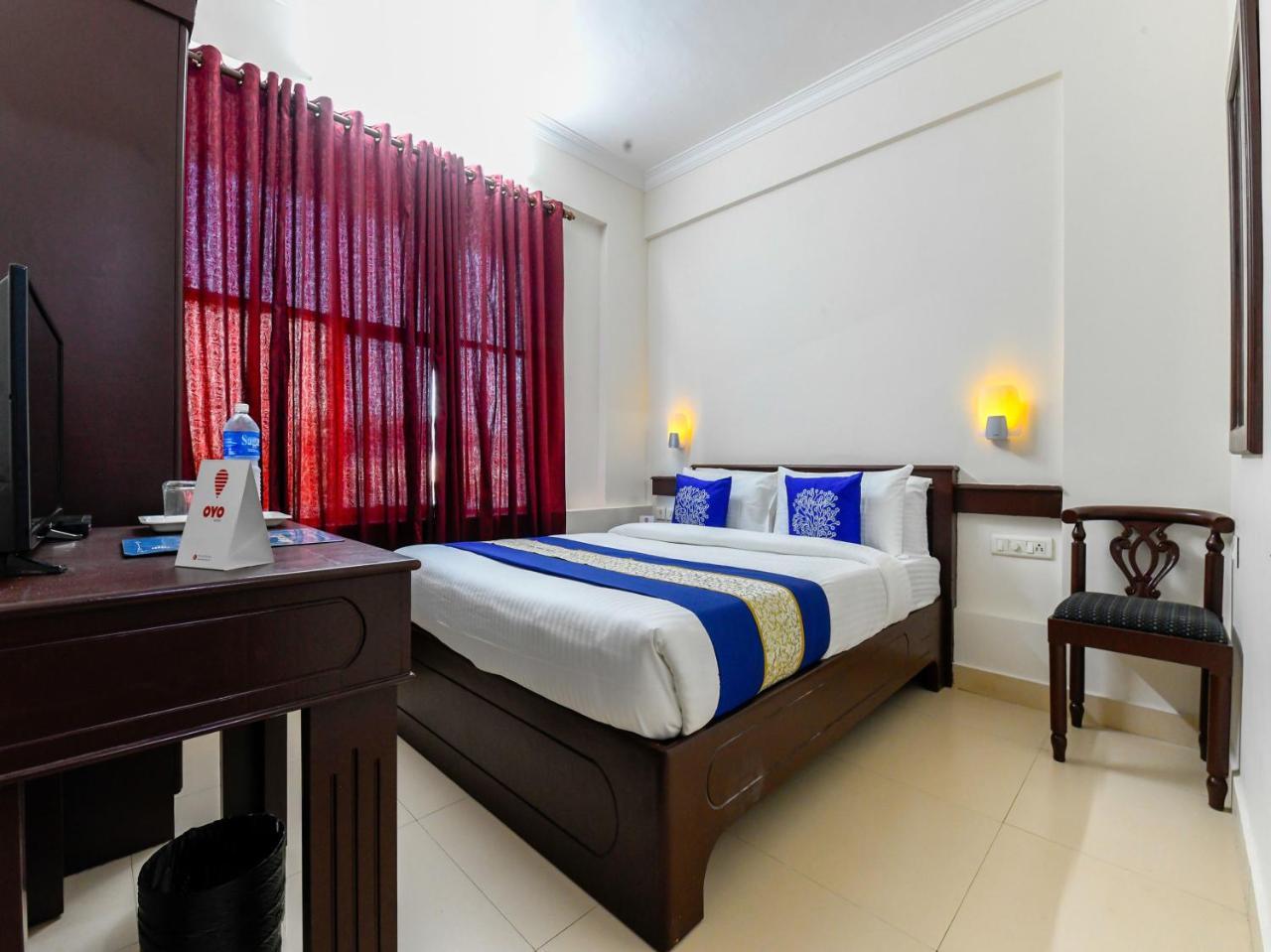 Oyo 11309 Hotel Green Land Residency Kochi Exteriér fotografie