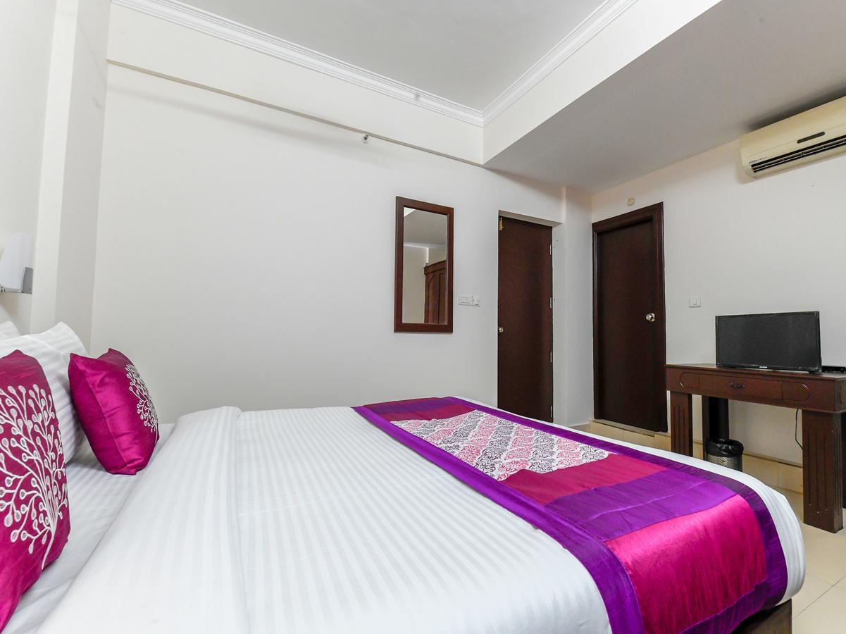 Oyo 11309 Hotel Green Land Residency Kochi Exteriér fotografie